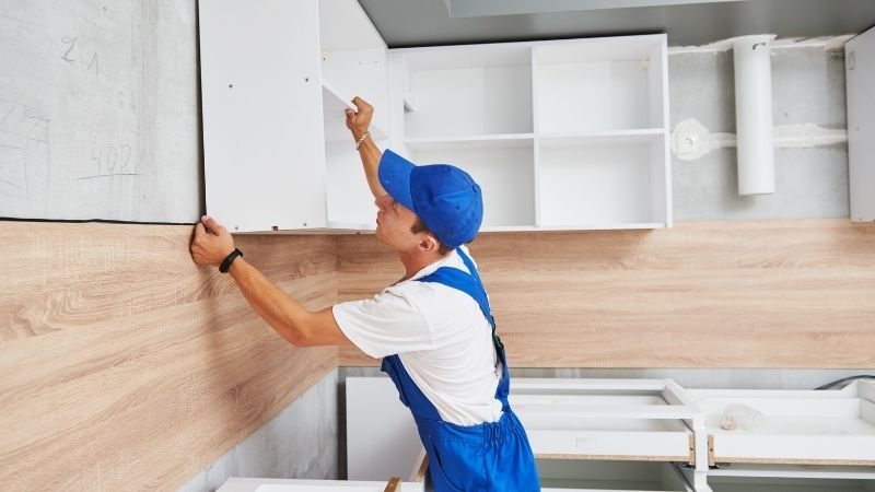 diy installing kitchen wall cabinet